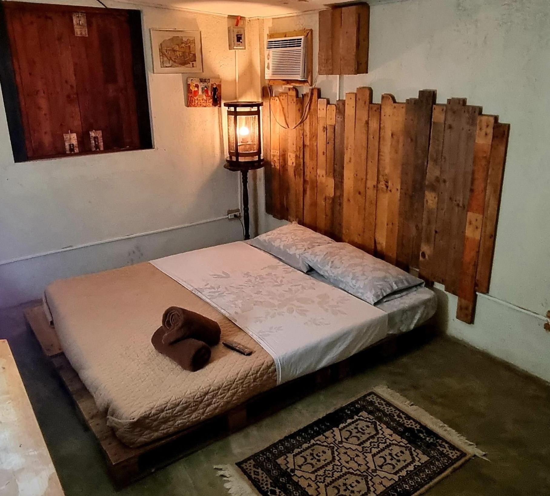 Marius B&B & Hostel Silang Bagian luar foto