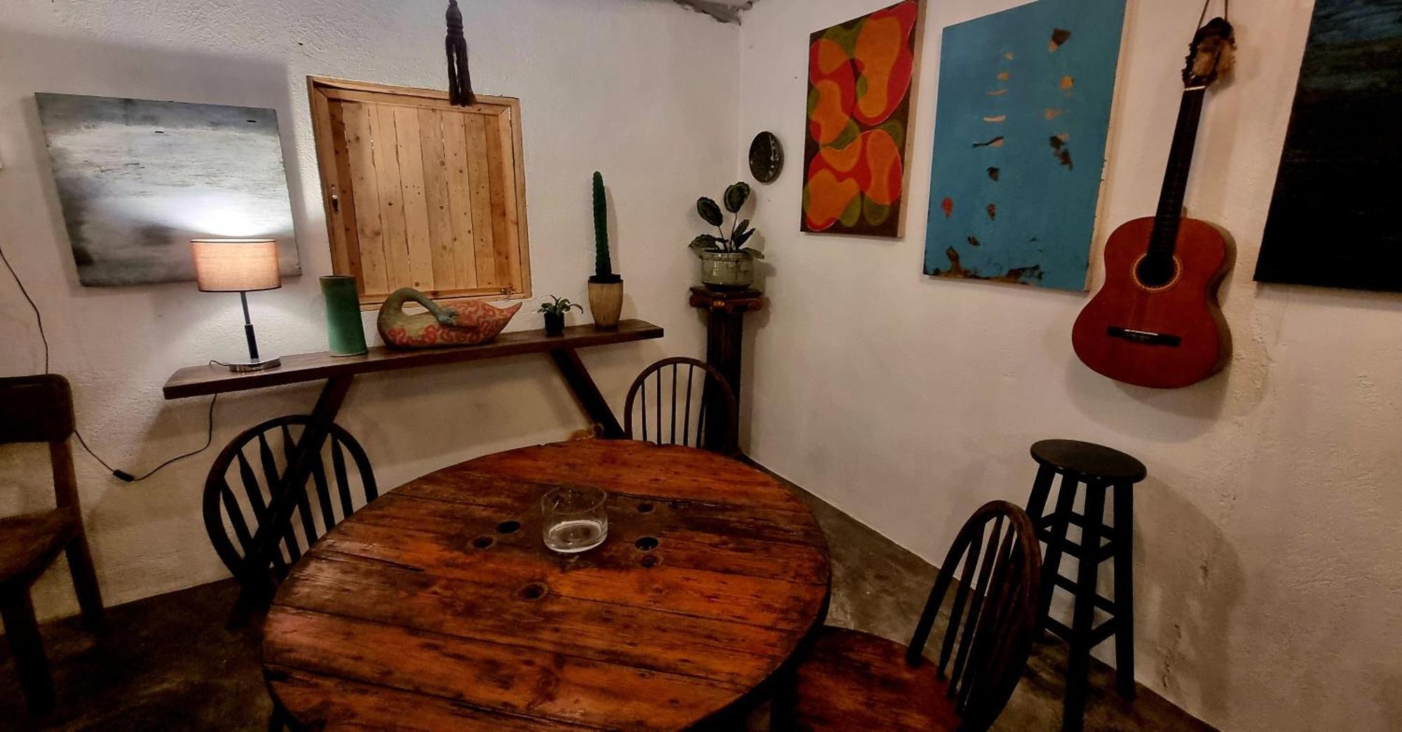 Marius B&B & Hostel Silang Bagian luar foto