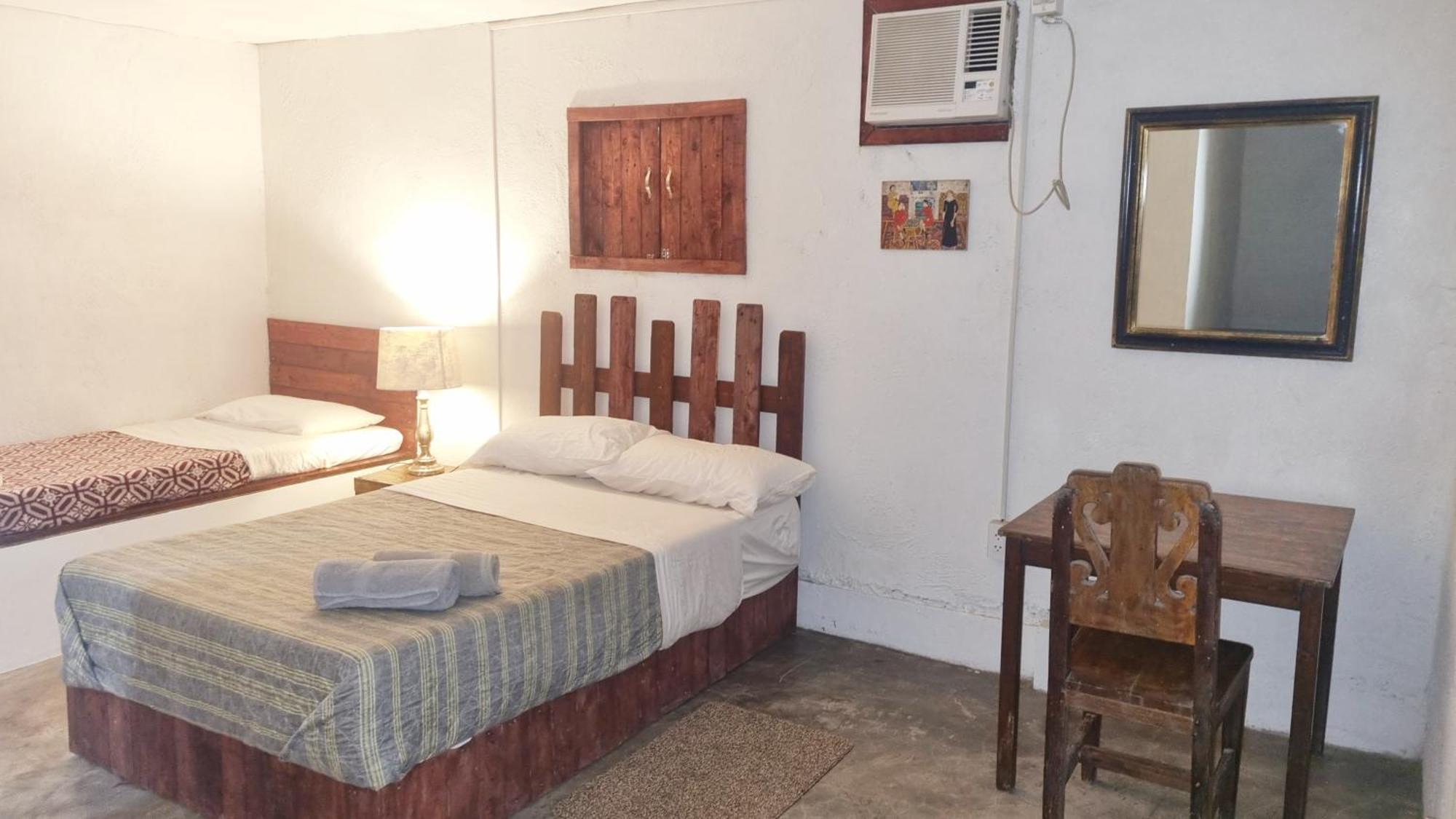 Marius B&B & Hostel Silang Bagian luar foto