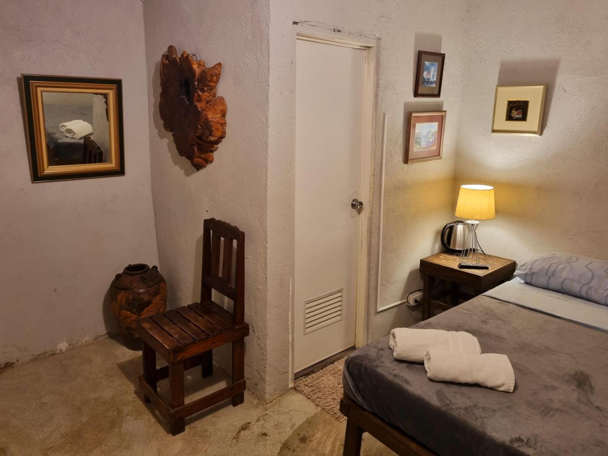 Marius B&B & Hostel Silang Bagian luar foto