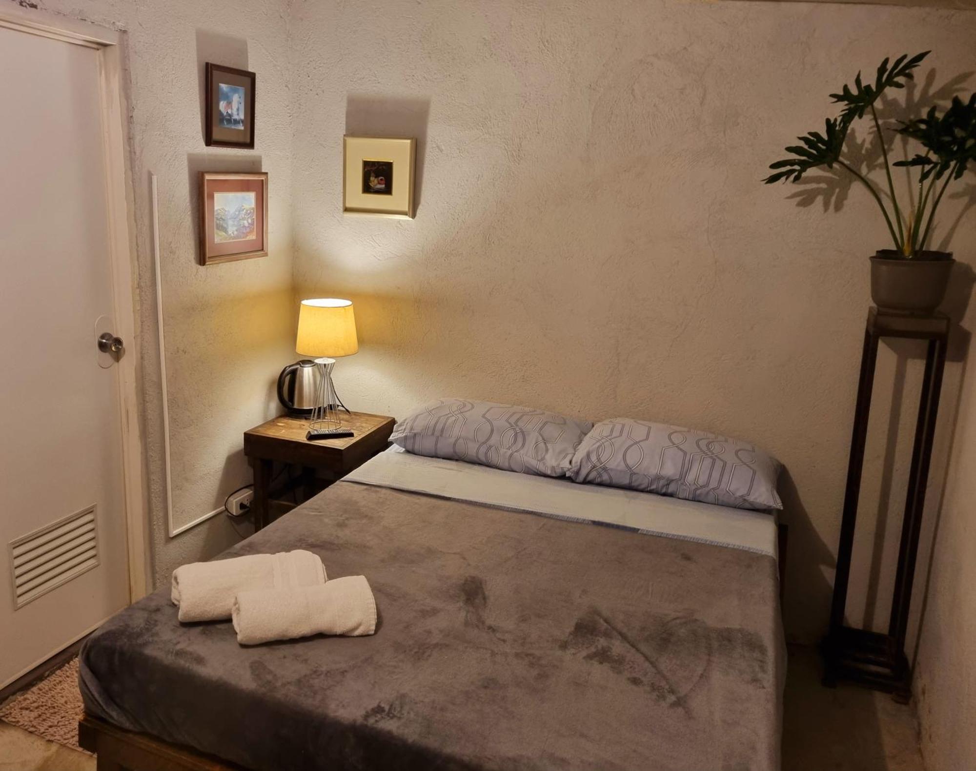 Marius B&B & Hostel Silang Bagian luar foto