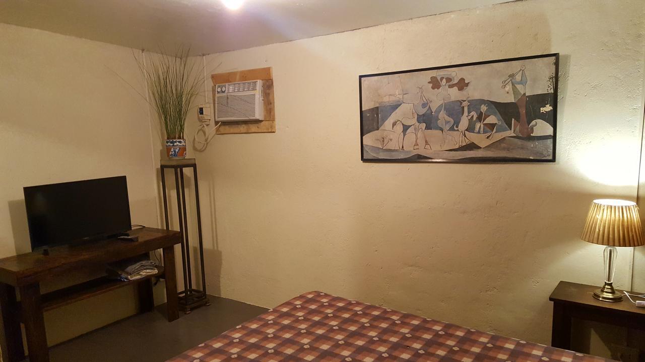 Marius B&B & Hostel Silang Bagian luar foto