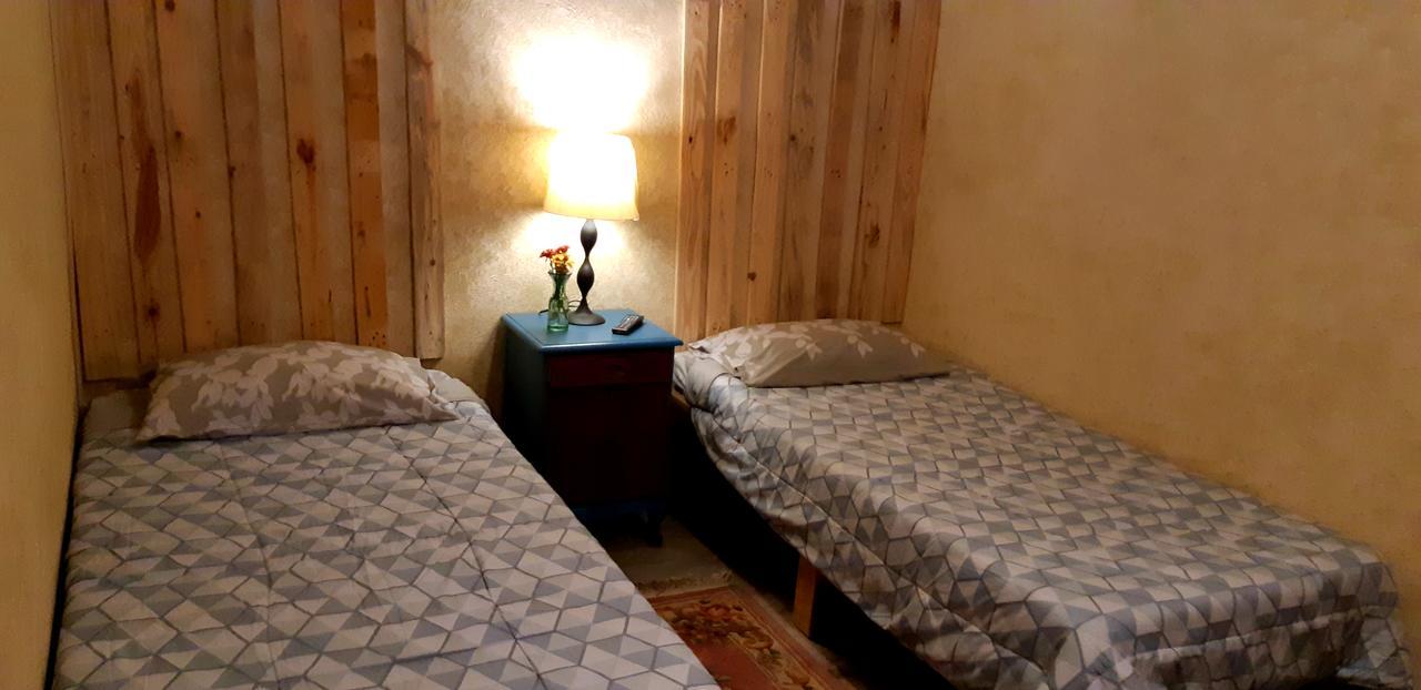 Marius B&B & Hostel Silang Bagian luar foto